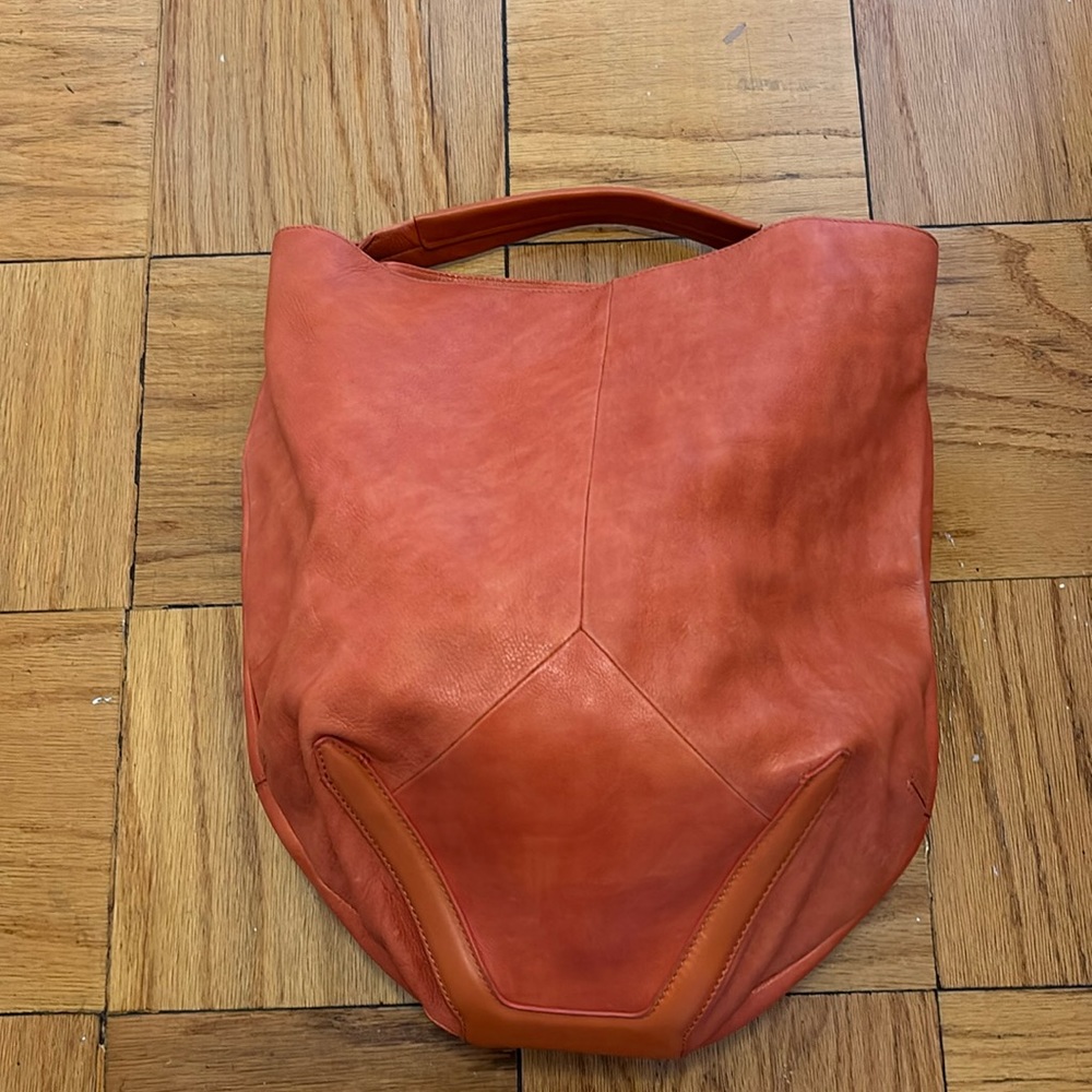 Soft sturdy leather tote